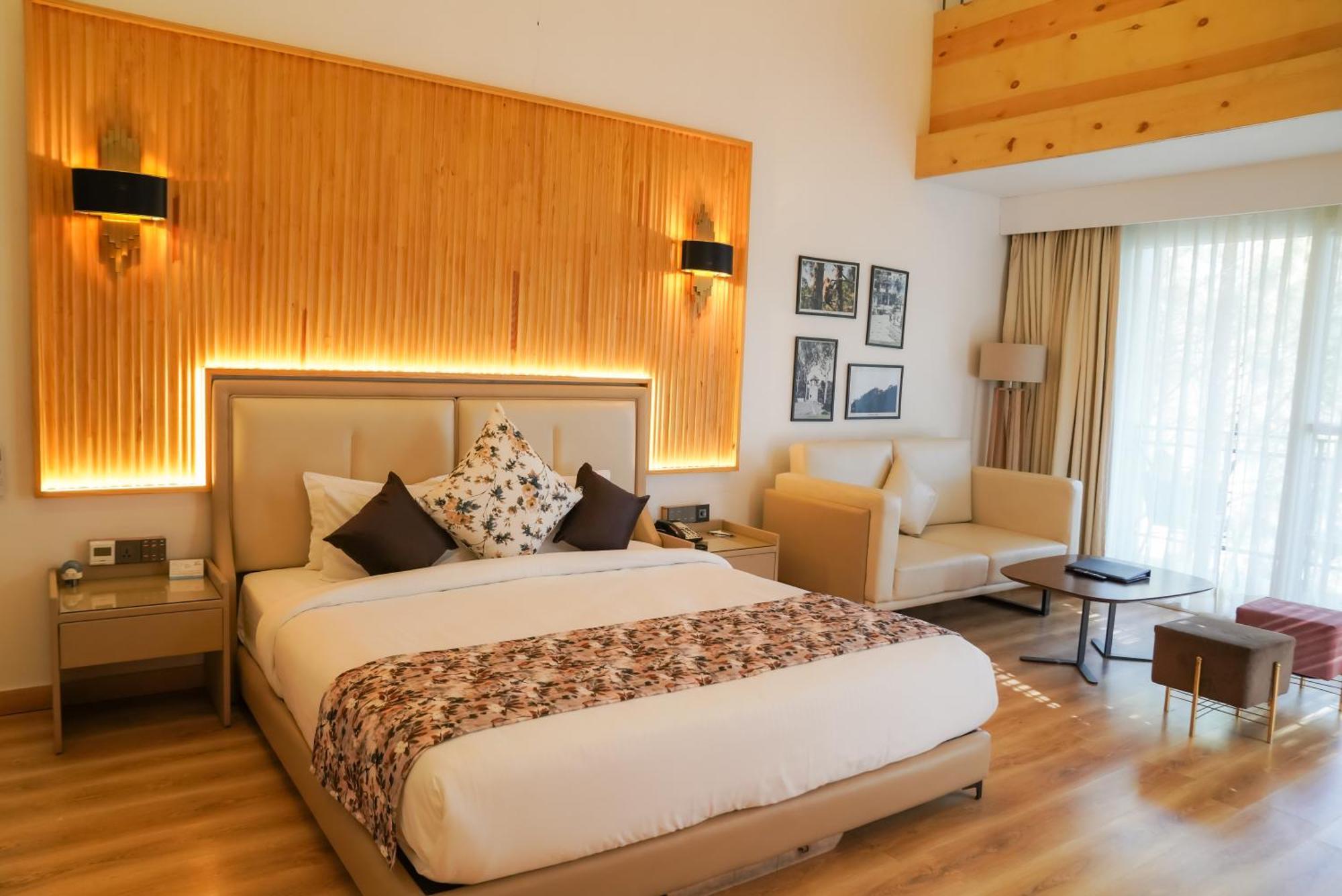 Kasauli Hills Resort Exteriér fotografie